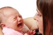 신생아의 복통-어떻게해야합니까?