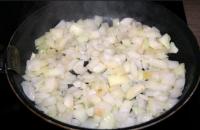 रिसेटा डेल कैवियल डि वर्ड्योर प्रति एल'inverno Caviale di zucchine per le ricette invernali