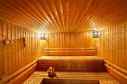 Onko mahdollista käyttää seminterrato di un condominio per una sauna (bagno)?