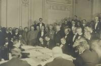 Trattato di Brest-Litovsk Il trattato di Brest-Litovsk è stato concluso nel corso dell'anno