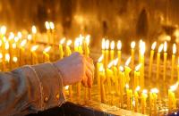 Quali preghiere dovrebbero essere offerte a Radonitsa (Addio) in memoria dei defunti