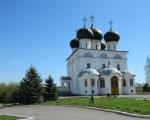 Città di Kirov del monastero di Trifonov della Santa Dormizione